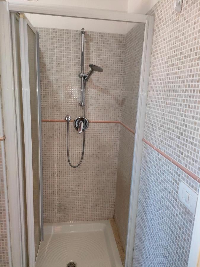 Da Ale - In Centro A San Benedetto Apartment ซัน เบเนเดตโต เดล ตรอนโต ภายนอก รูปภาพ
